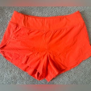 Athleta Shorts, size L